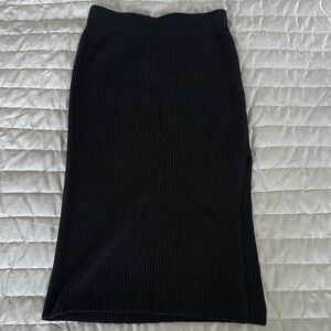 A&F Black Ribbed Skirt